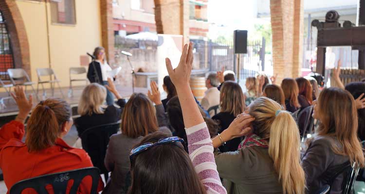 Presentació XDESC i Lean In Barcelona